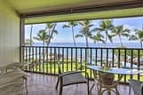 Oceanfront Kailua-Kona Condo w/ Community Pool!