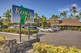 Oceanfront Kailua-Kona Condo w/ Community Pool!