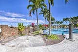 Kona Townhome w/ Lanai & Resort Amenities!