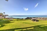 Beachfront Lahaina Condo: Pool + Grill Access