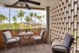 Kailua-Kona Condo w/ Ocean Views: Walk to Beach!