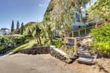 Luxury Kailua Home w/ Views - Walk to Beaches!