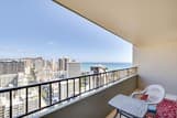 Central Honolulu Condo w/ Lanai & Scenic Views!