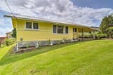 Charming Historic Hilo House – Minutes to Beach!